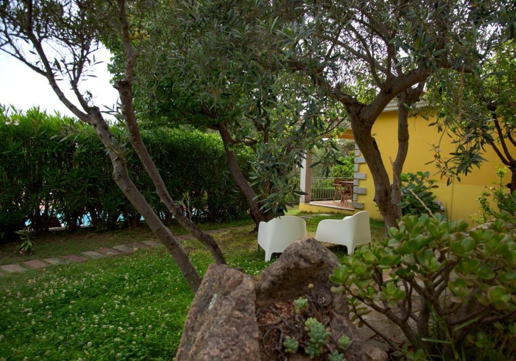 Residence Agrifoglio Monte Petrosu Buitenkant foto